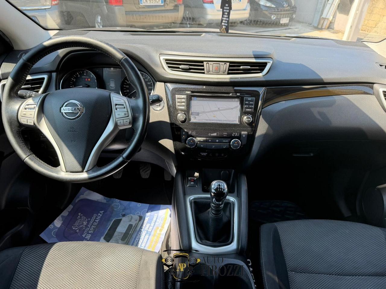 Nissan Qashqai 1.2 DIG-T 116 CV N-Connecta 2017