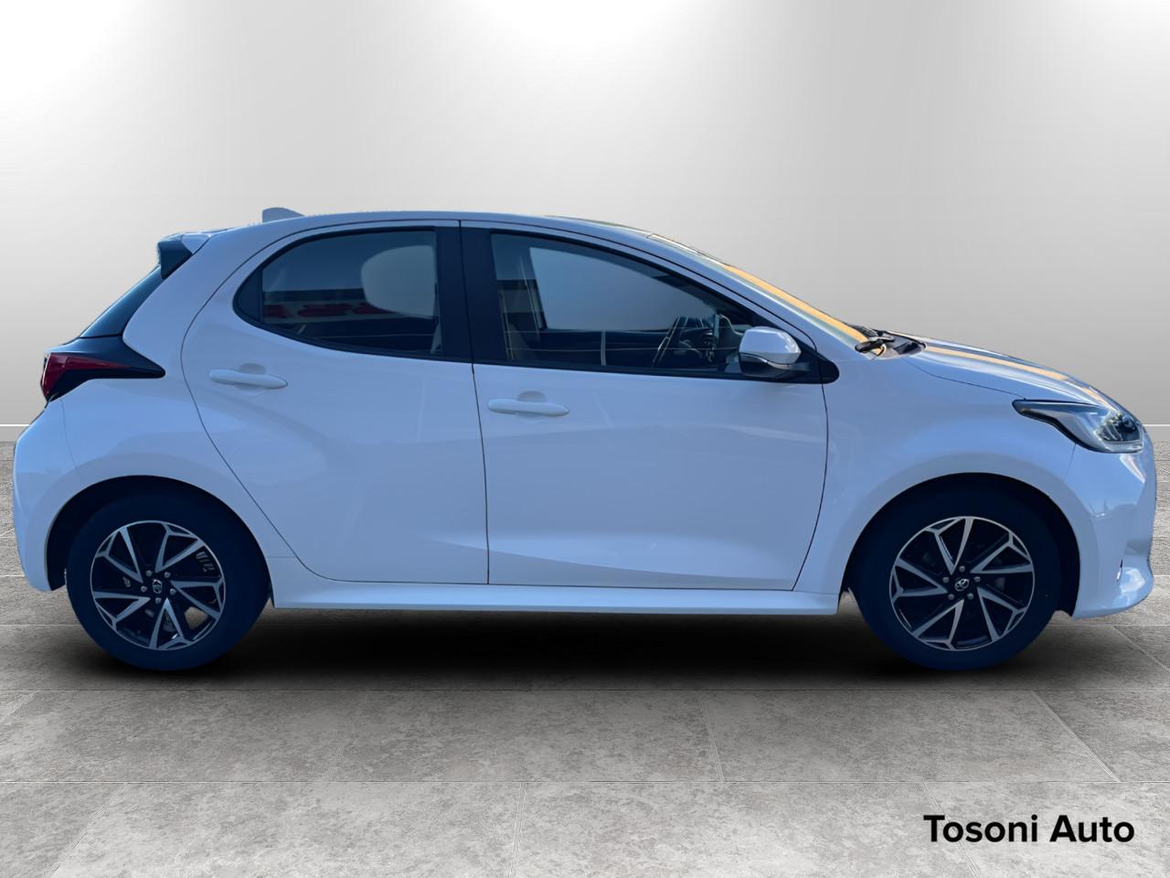 TOYOTA Yaris 1.0 Trend