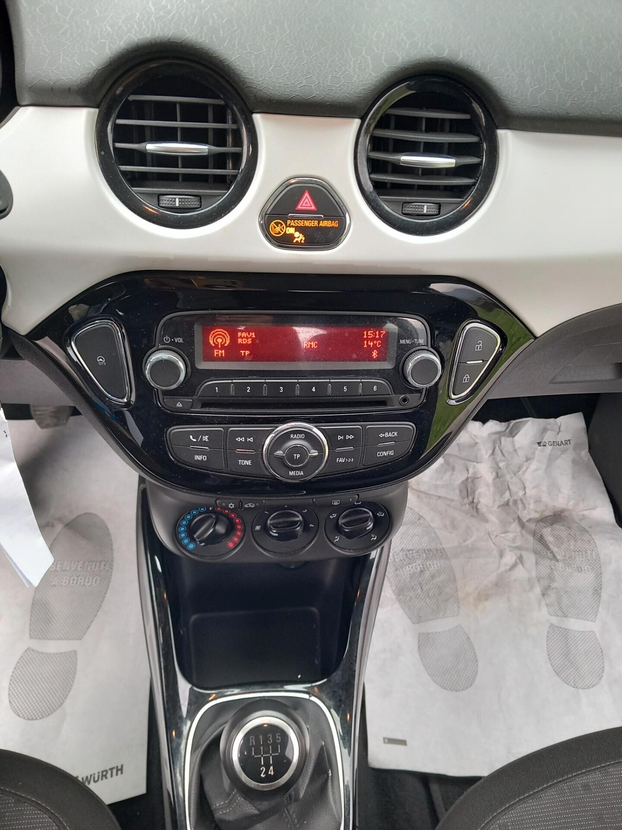 Opel Adam Rocks 1.2 70 CV Air