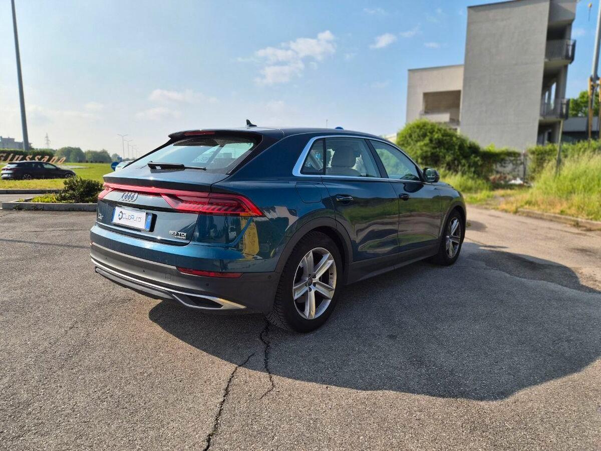 Audi Q8 50 3.0 tdi mhev quattro tiptronic