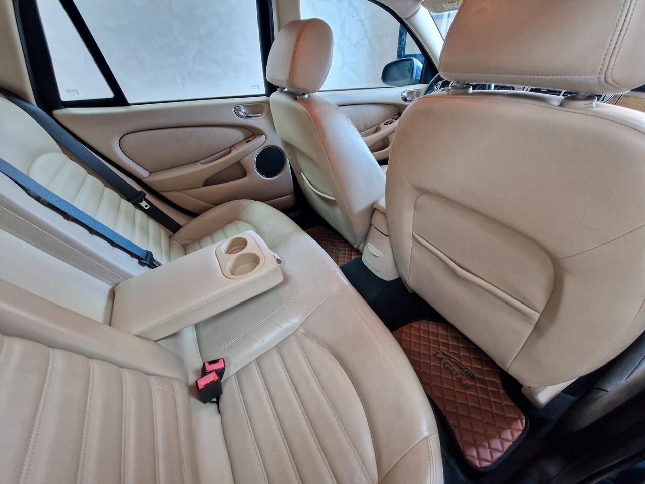 Jaguar X-Type 2.2 full optional automatica