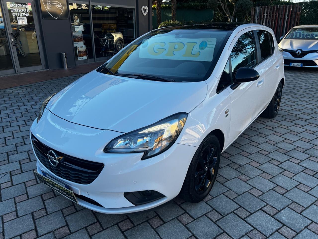 Opel Corsa 1.4 90CV GPL bi-color Black Edition
