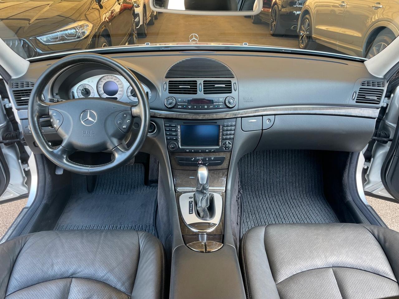 Mercedes-Benz E 320 V6 Avantgarde