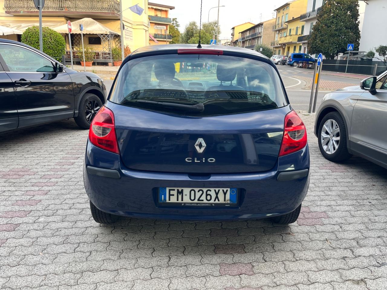 Renault Clio Storia 1.2 16V 5 porte Dynamique