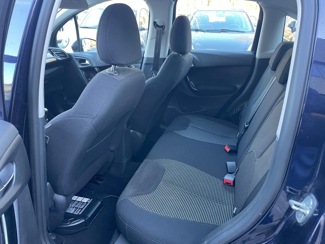 Citroen C3 PureTech 82 Exclusive*Neopatentai*Solo 49000