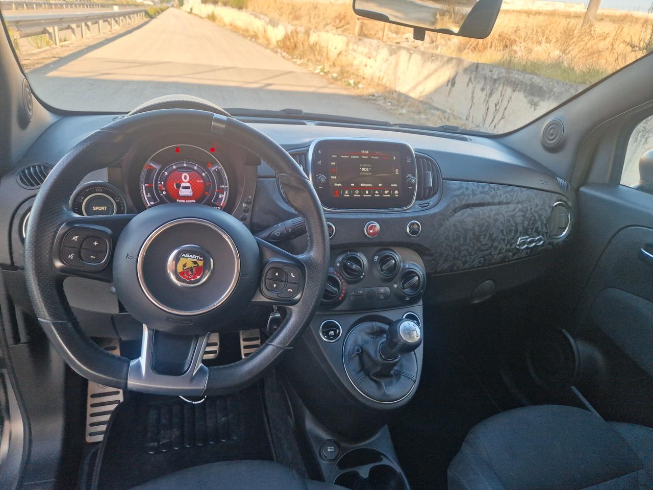 Abarth 595 1.4 Turbo T-Jet 165 CV Pista