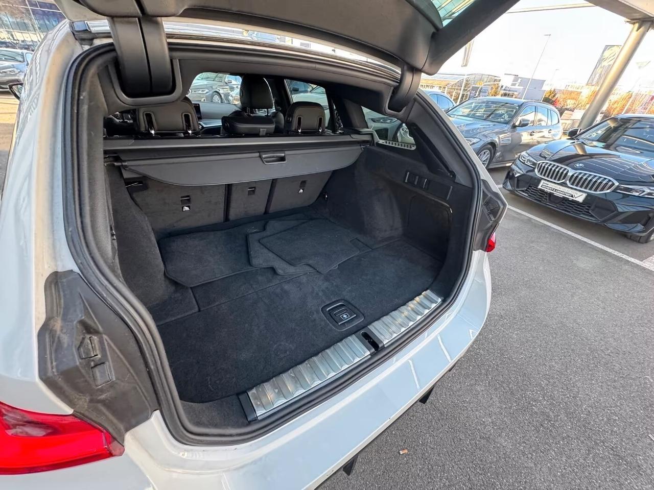 Bmw 320 320d 48V Touring Msport