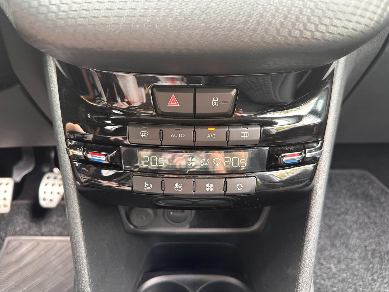 Peugeot 208 BlueHDi 100 Stop&Start 5 porte GT Line