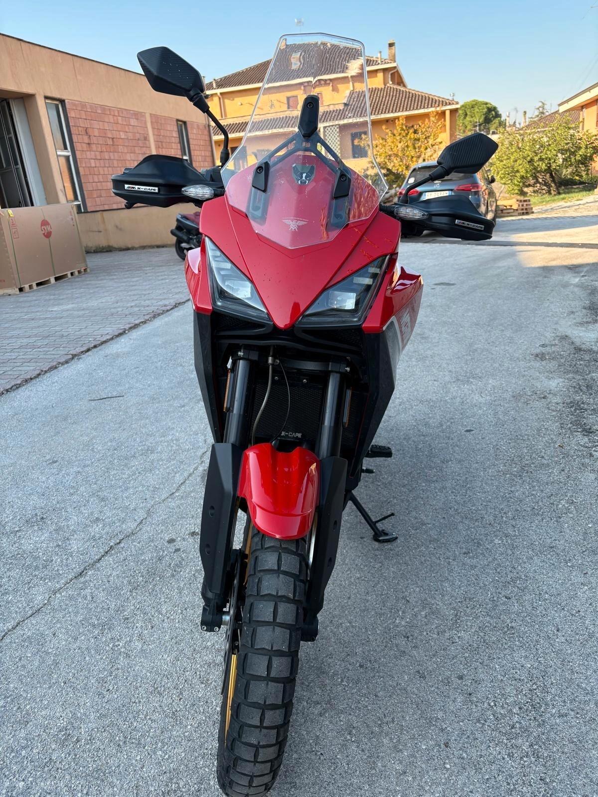 Moto Morini X-Cape 650