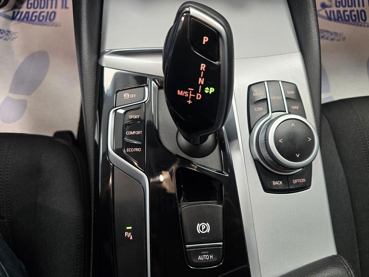 Bmw 520d 48V Touring Business 190cv 2020