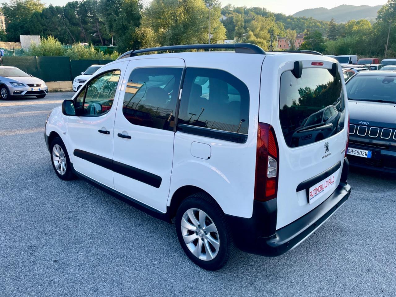 Peugeot Partner BlueHDi 100 Outdoor AUTOVETTURA