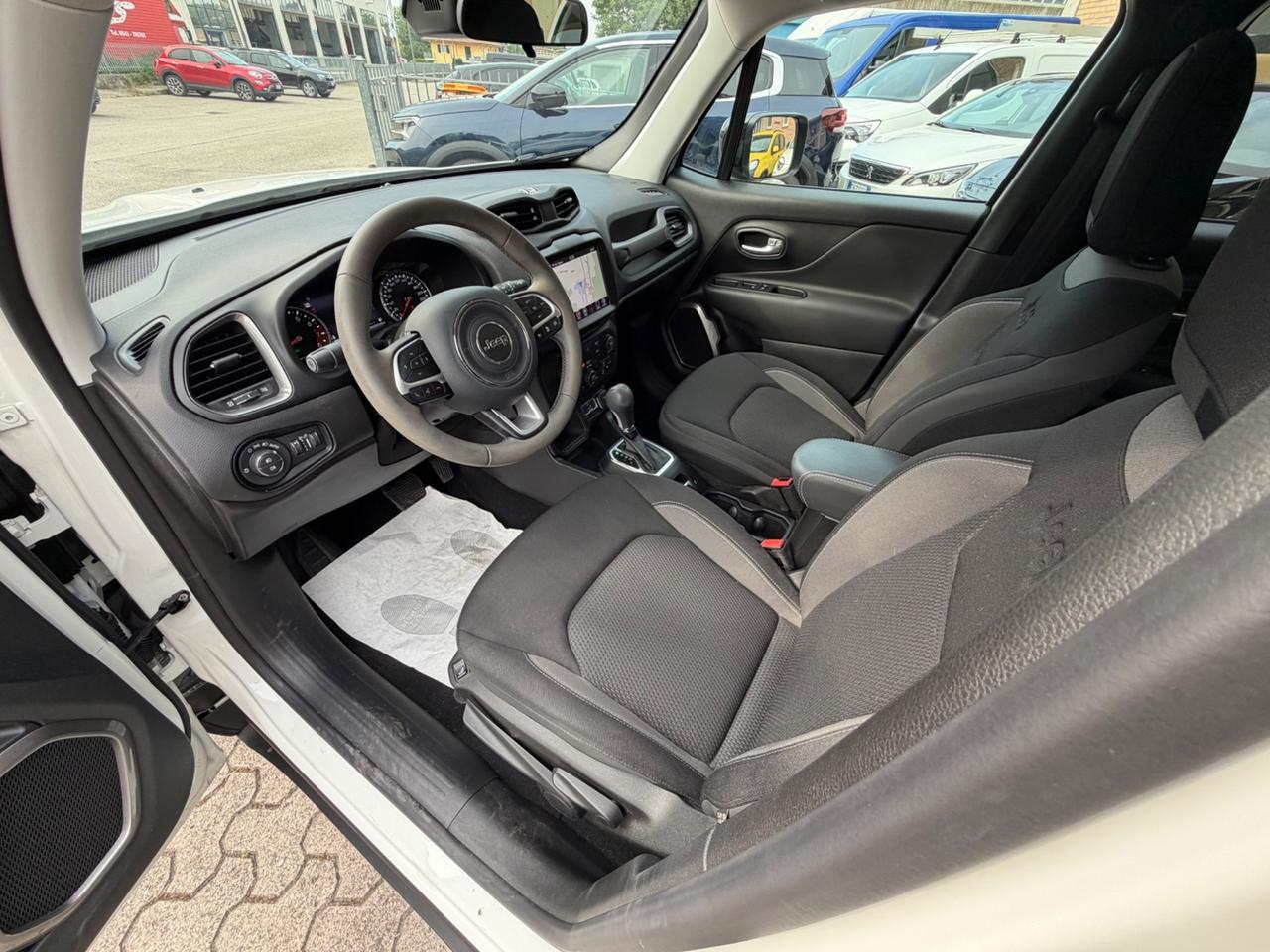 Jeep Renegade 1.5 Turbo T4 MHEV Limited FARI LED