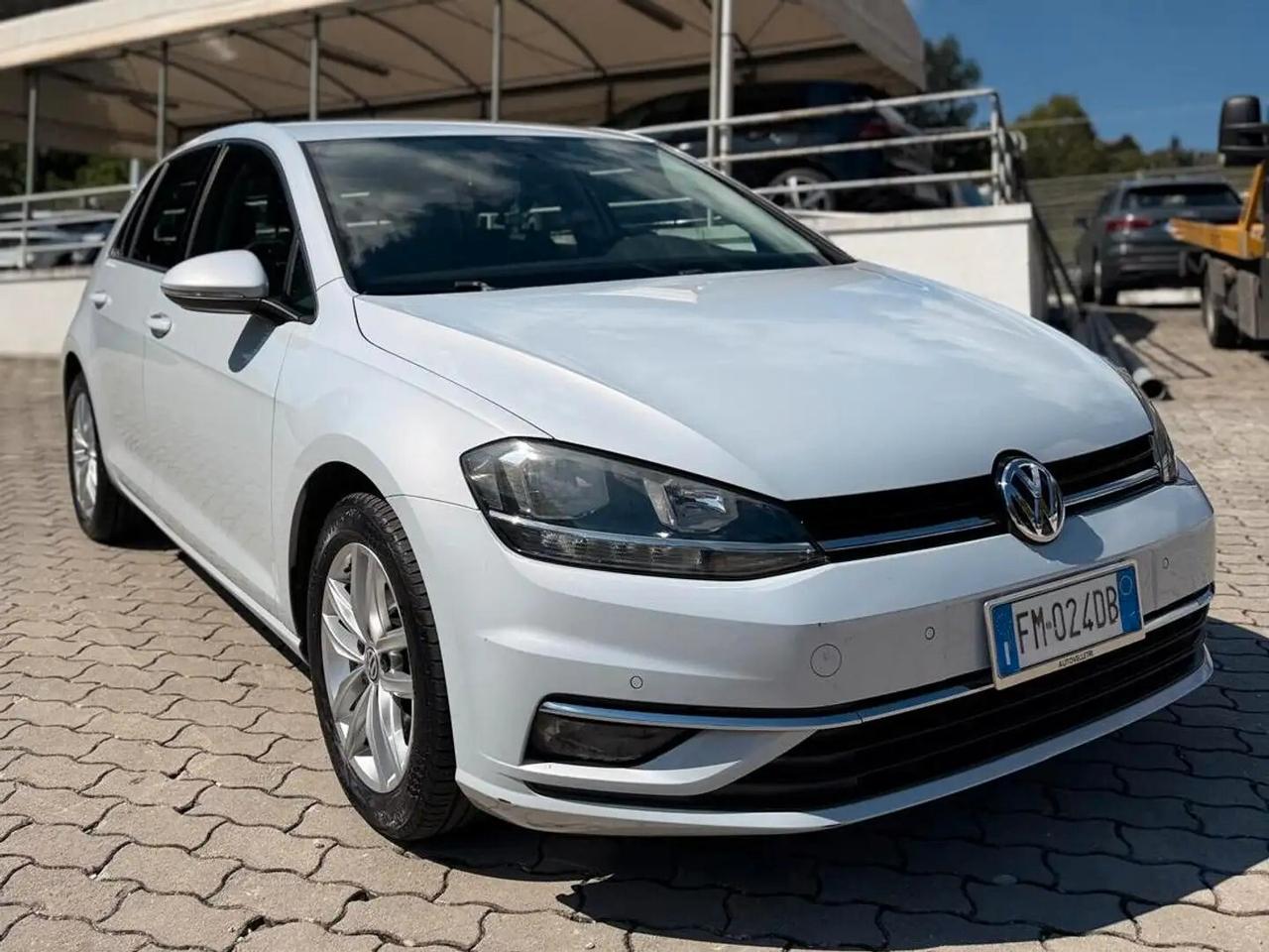 Volkswagen Golf 1.6 TDI 115CV DSG 5p. Business BlueMotion Technology