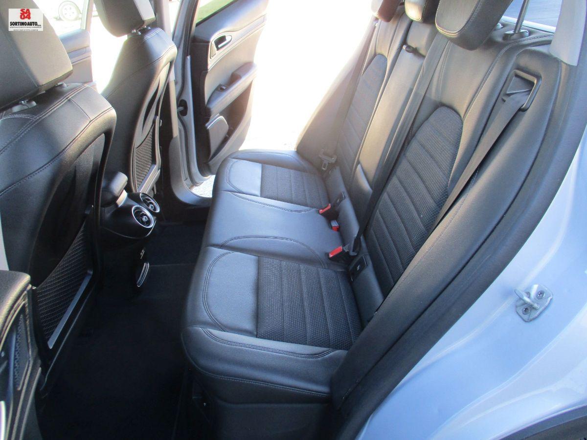 A.R.Stelvio 2.2 T.diesel 190cv AT8 RWD Exec.-2021 FULL