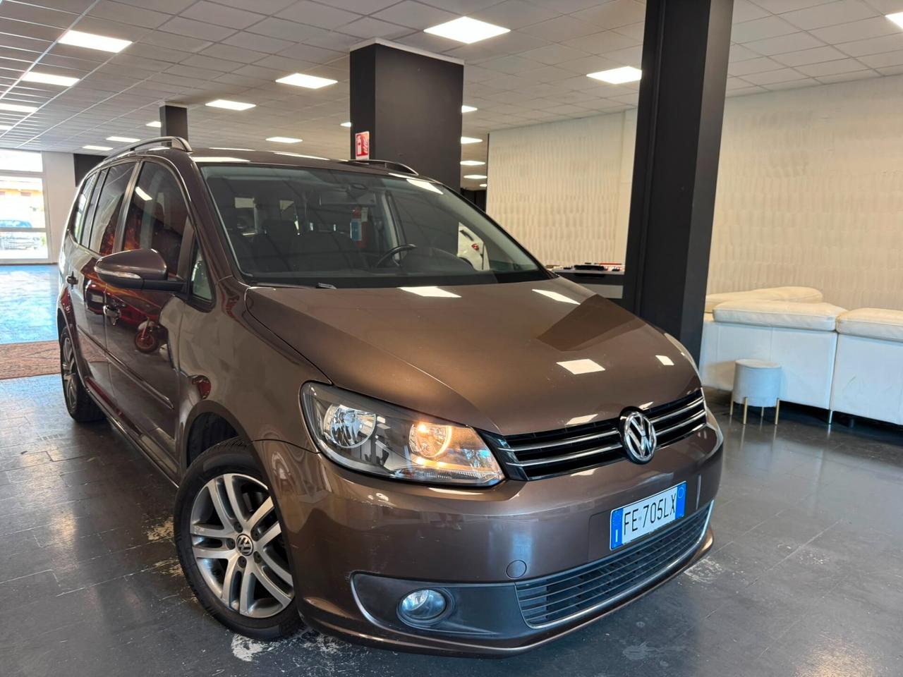 Volkswagen Touran Business 1.6 TDI DSG Comfortline