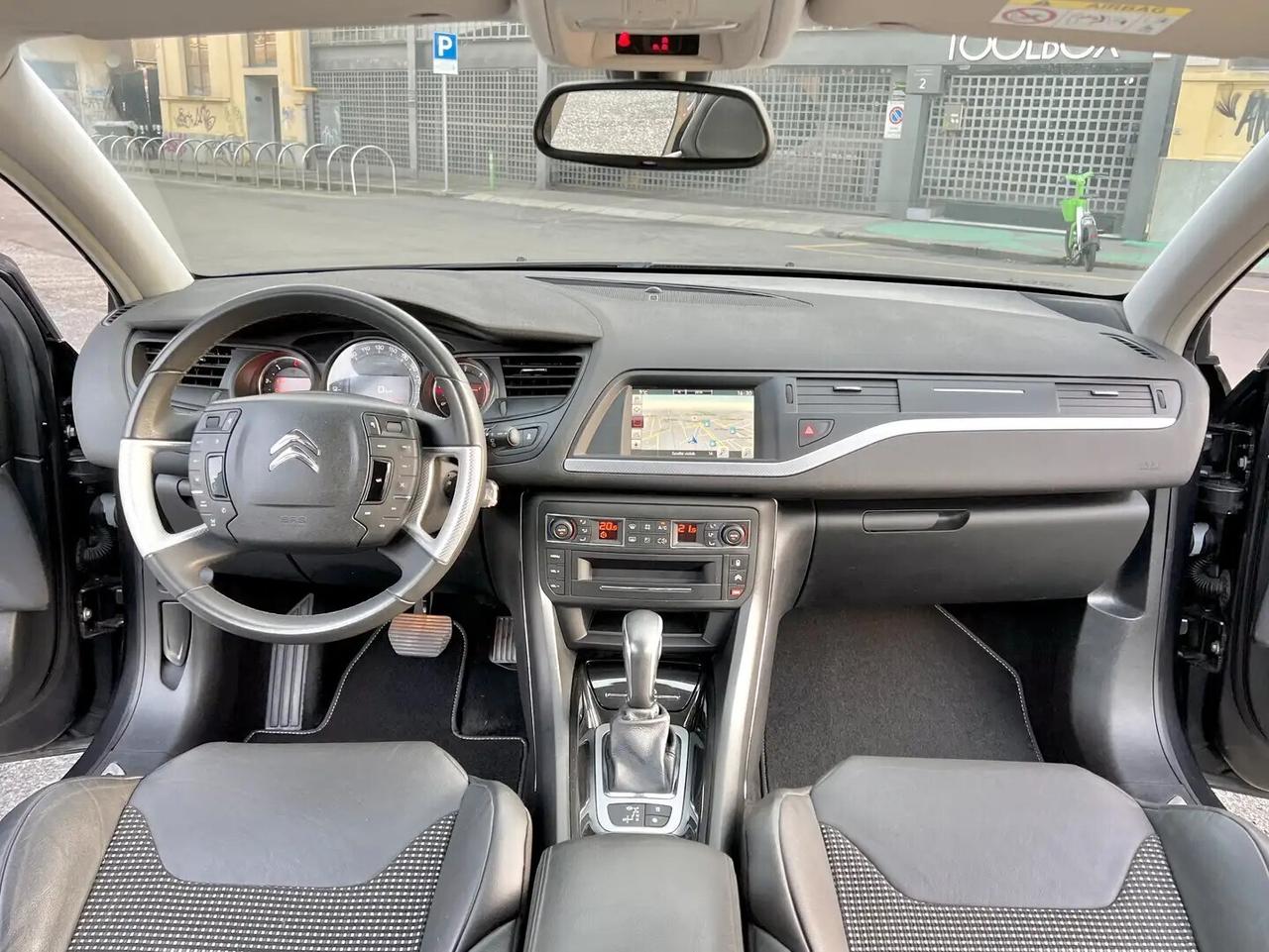 Citroen C5 BlueHDi 180 EAT6 S&S Hydractive Executive Tourer XTR