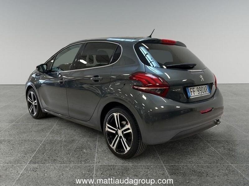 Peugeot 208 BlueHDi 120 S&S 5 porte GT Line