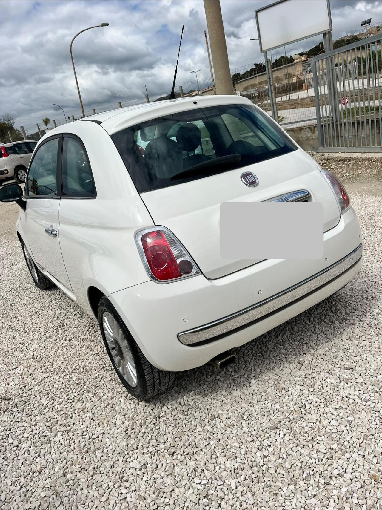 Fiat 500 1.2 benzina anno 2012