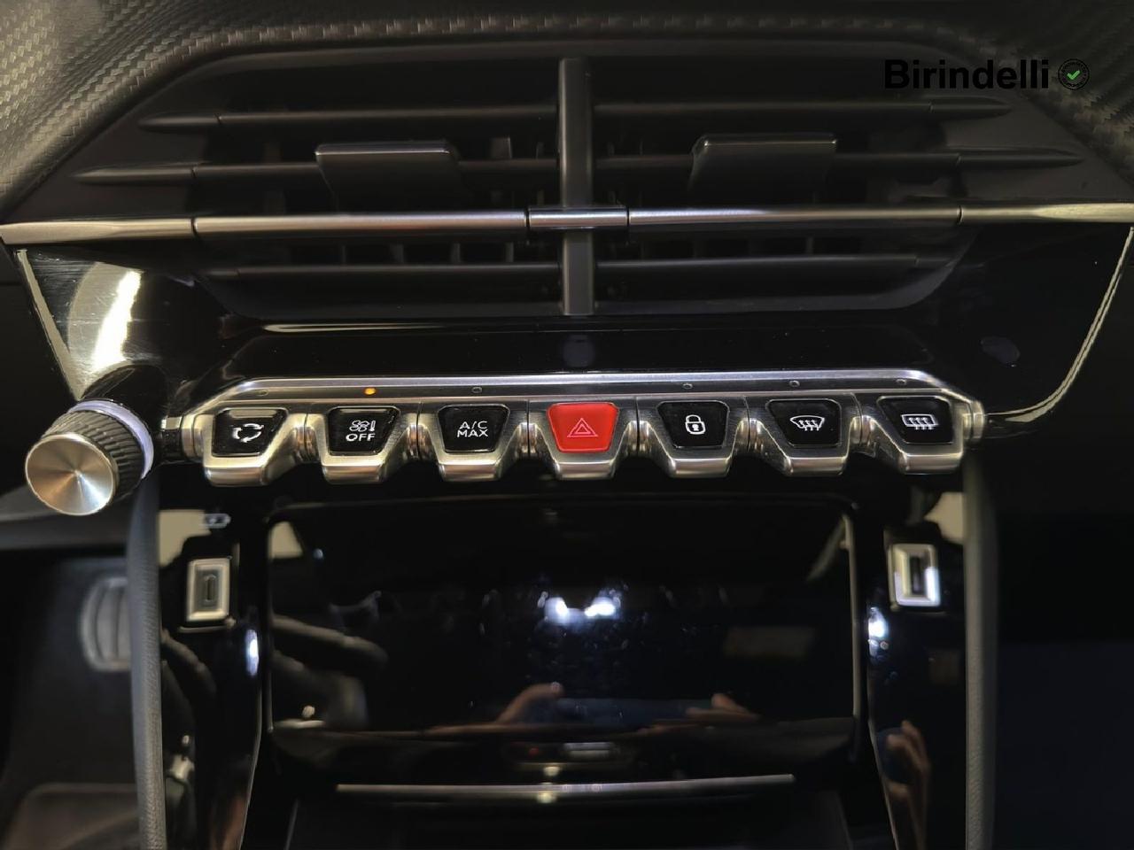 PEUGEOT 2008 2ª serie - 2008 BlueHDi 130 S&S EAT8 Allure