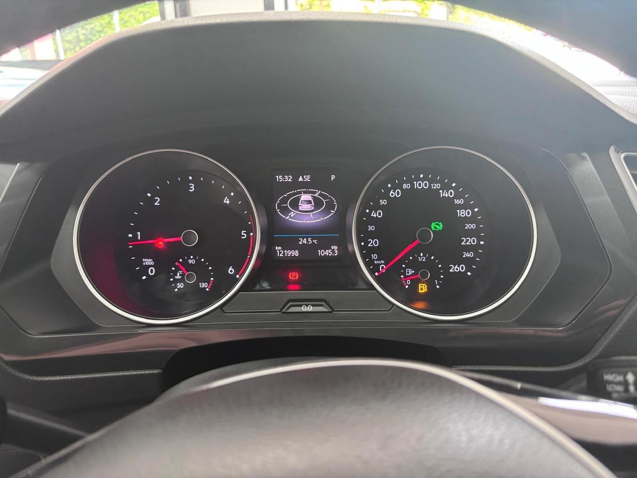 VOLKSWAGEN TIGUAN 2.0 TDI DSG NAVI-LED