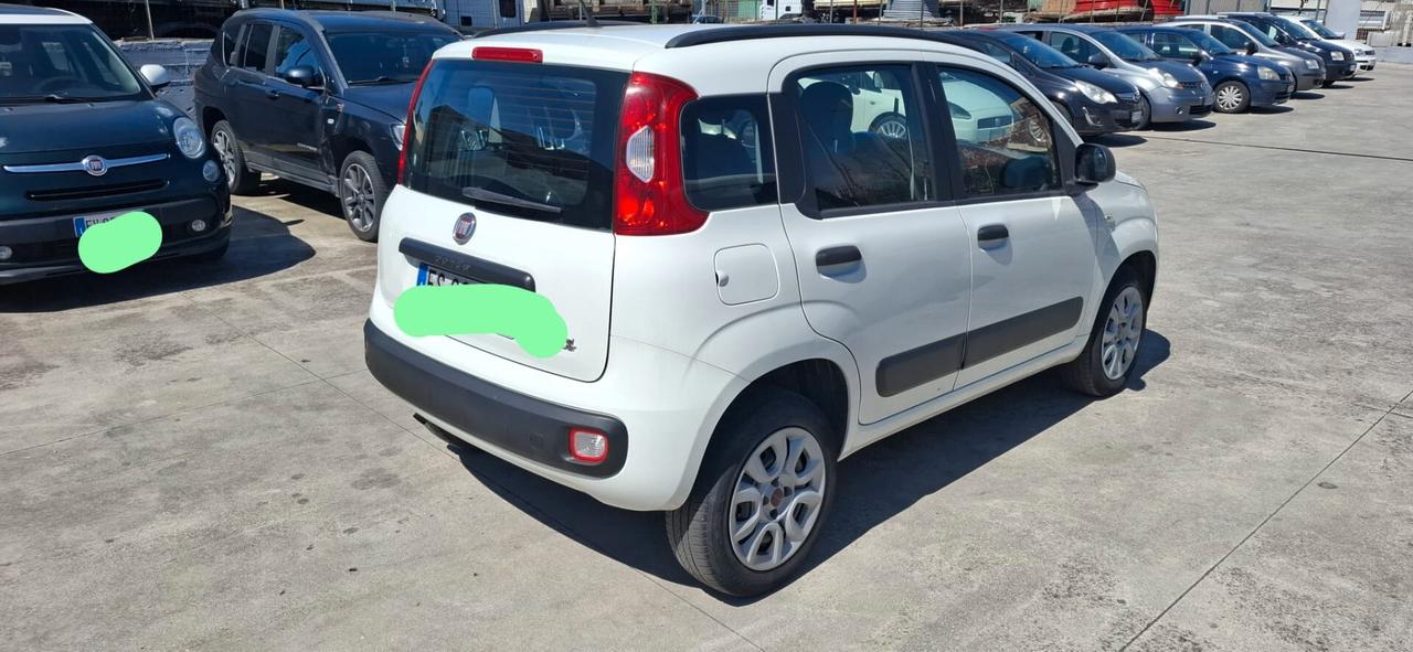 Fiat Panda 0.9 TwinAir Turbo Natural Power Lounge
