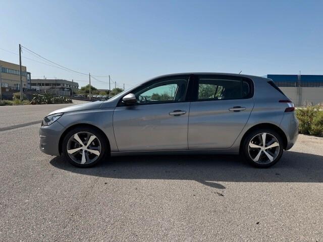 Peugeot 308 1.6 HDi Diesel 100CV - Berlina 2016