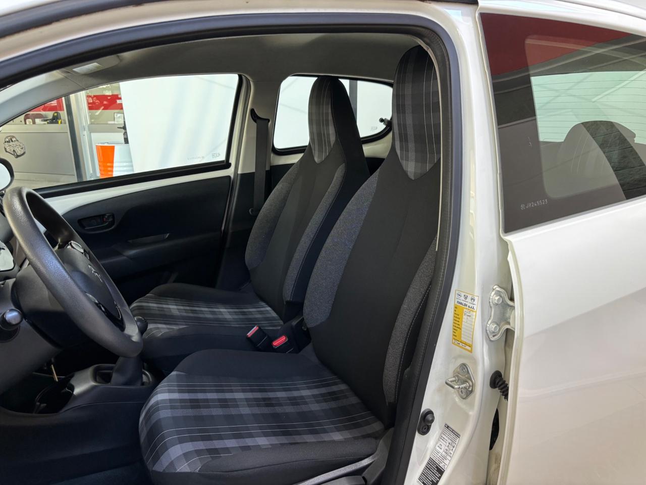 Peugeot 108 VTi 72 5 porte Active