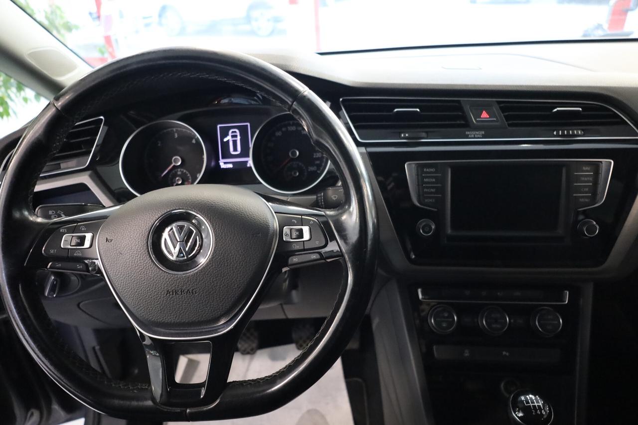 VOLKSWAGEN TOURAN 1.6 TDI SCR Executive 7 Posti