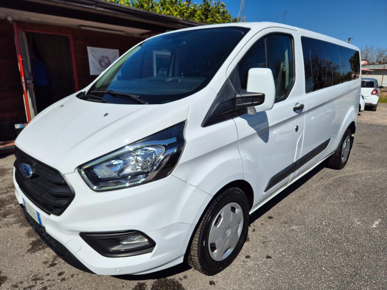 Ford Tourneo Custom 310 2.0 TDCi 130CV PC Titanium