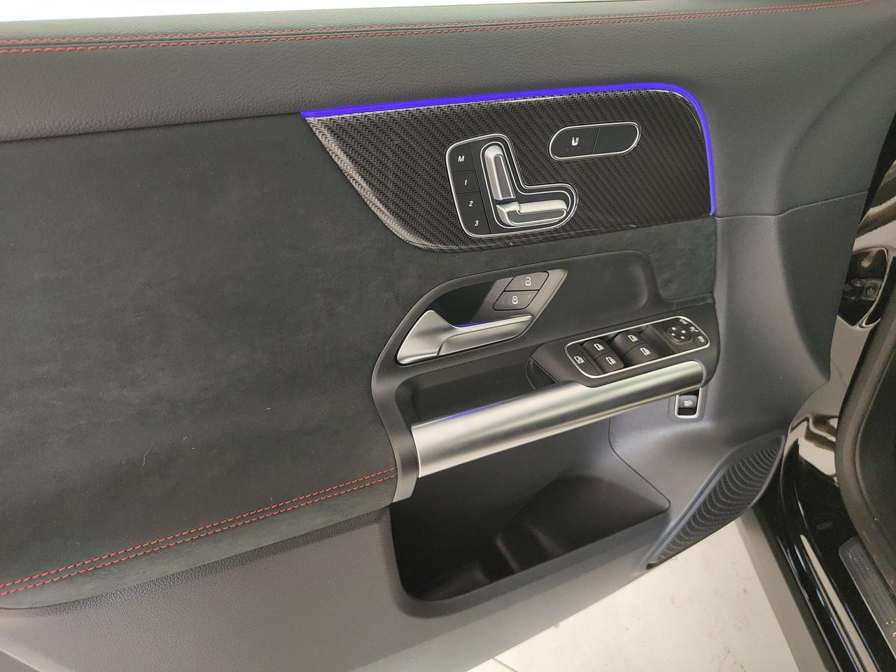 Mercedes-Benz GLA 200 d 4MATIC