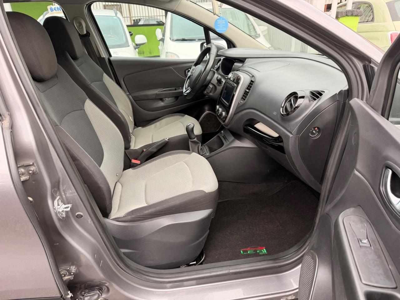 Renault Captur 1.5 dCi 8V 90 CV EDC Energy R-Lin2014