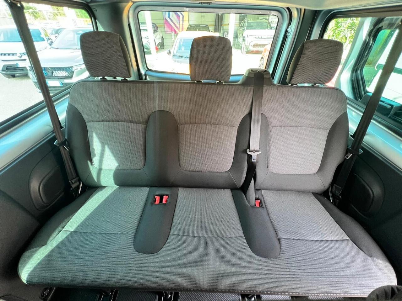 Renault Trafic BluedCi 150CV MY 24 9 POSTI PC-TN Authentic