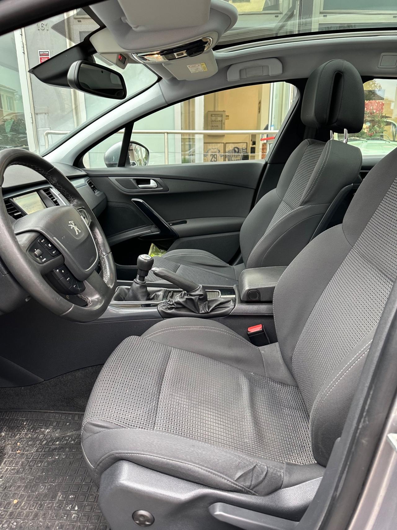 Peugeot 508 BlueHDi 120 S&S SW Allure