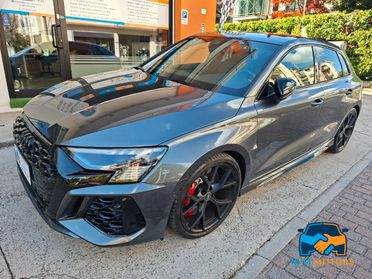 Audi RS3 Sportback 2.5 tfsi quattro s-tronic + tetto