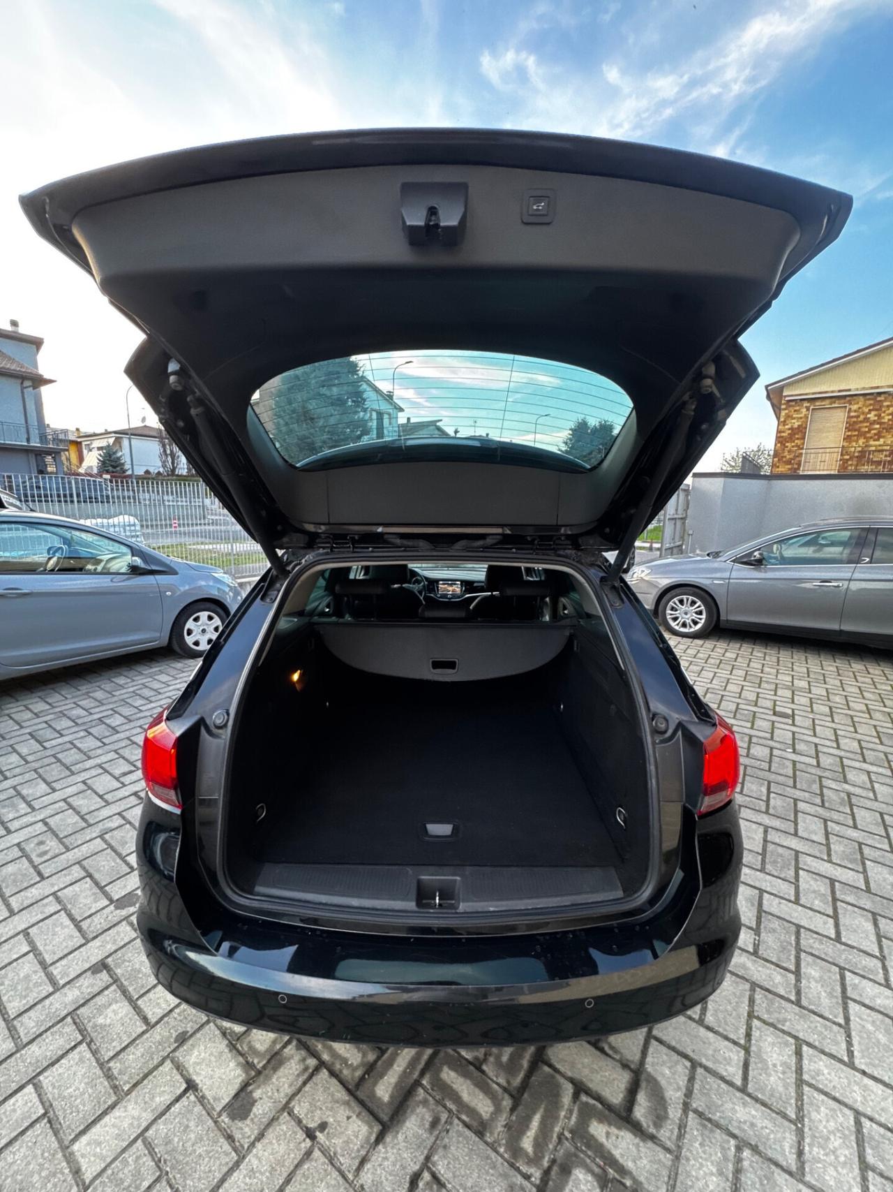 Opel Astra 1.6 CDTi 110CV Start&Stop Sports Tourer Business