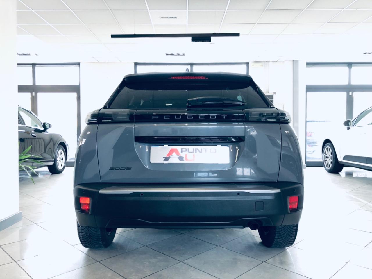 Peugeot 2008 1.2 benz 100 S&S Allure