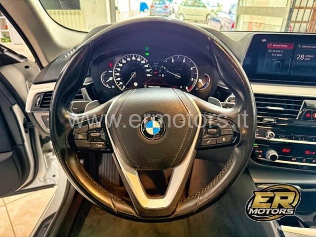 BMW Serie 5 520d xdrive Business auto
