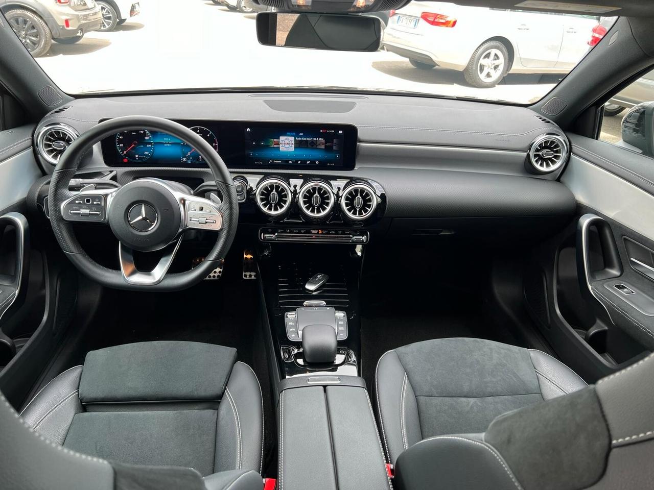Mercedes-benz A 180 A 180 d Automatic Premium AMG Night Edition
