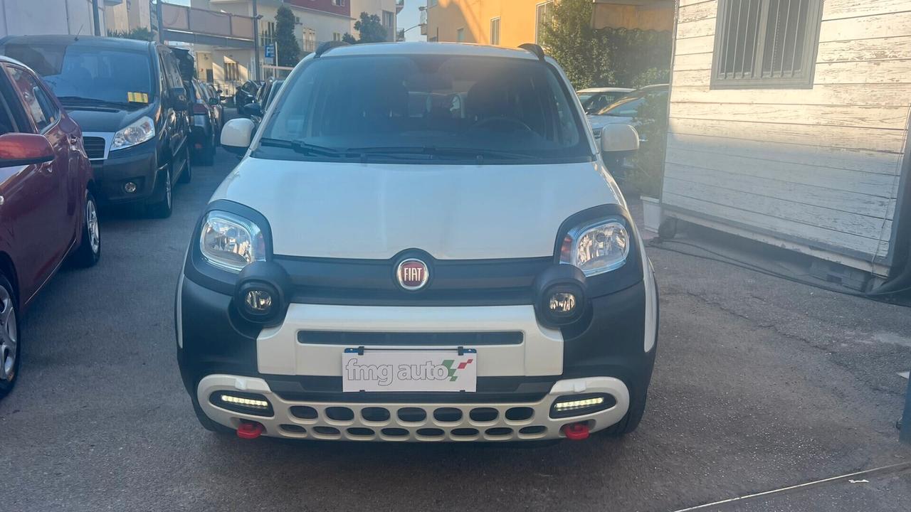 Fiat Panda Cross 1.0 FireFly S&S Hybrid