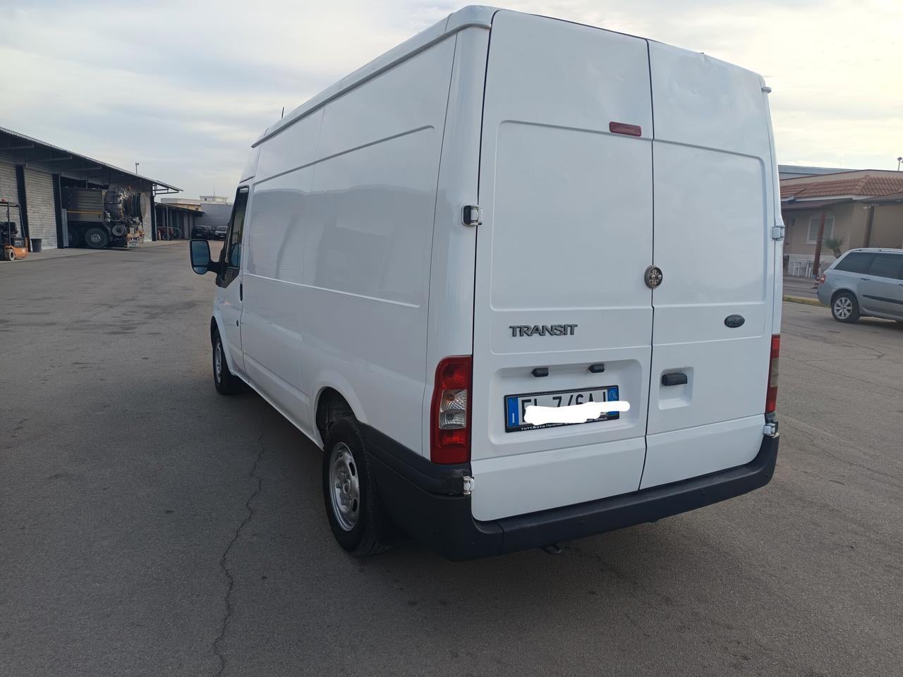 FORD TRANSIT TDCI 2.2 TETTO ALTO MOTORE NUOVO