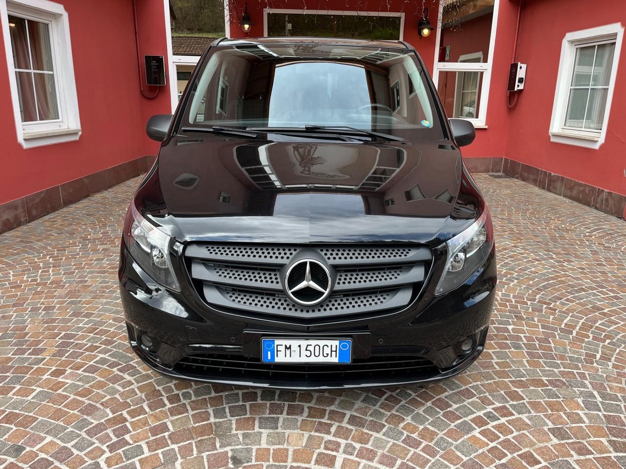 Mercedes-benz Vito 2.2 114 CDI - 9 POSTI