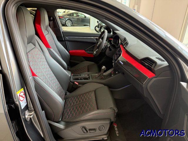 AUDI RS Q3 SPB quattro S tronic