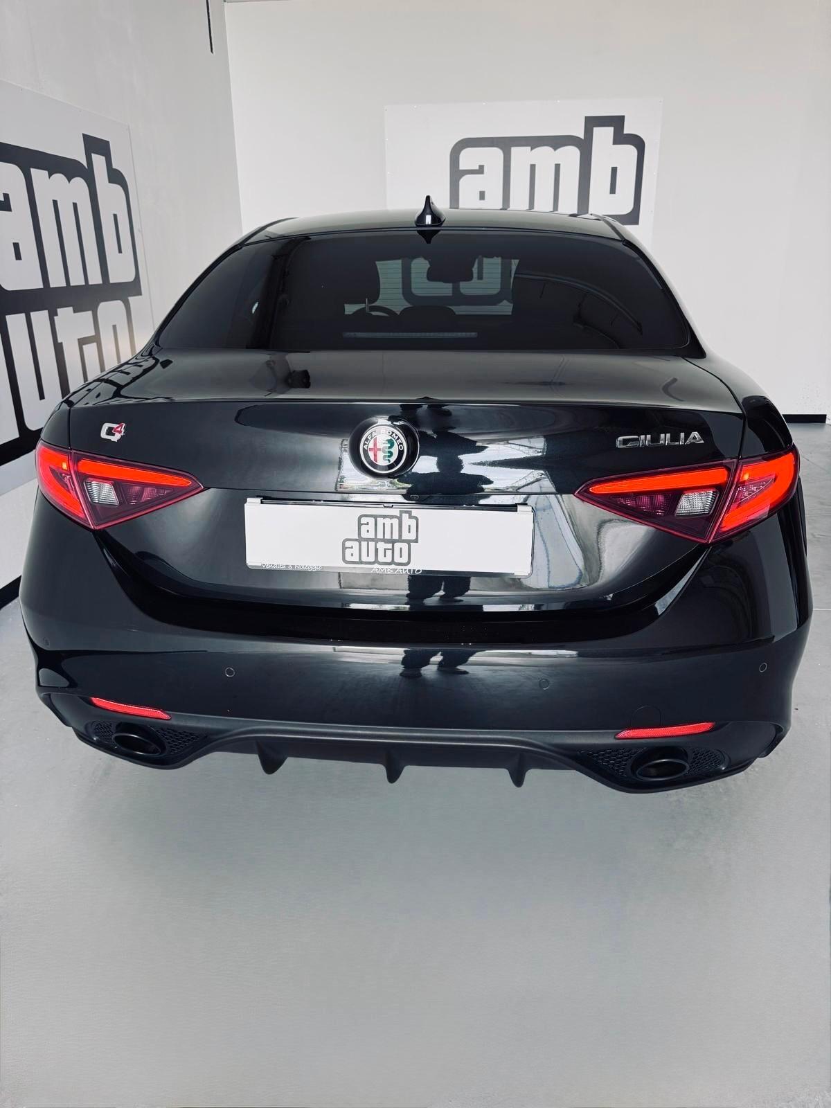Alfa Romeo Giulia 2.2 Turbodiesel 210 CV AT8 Q4 Veloce