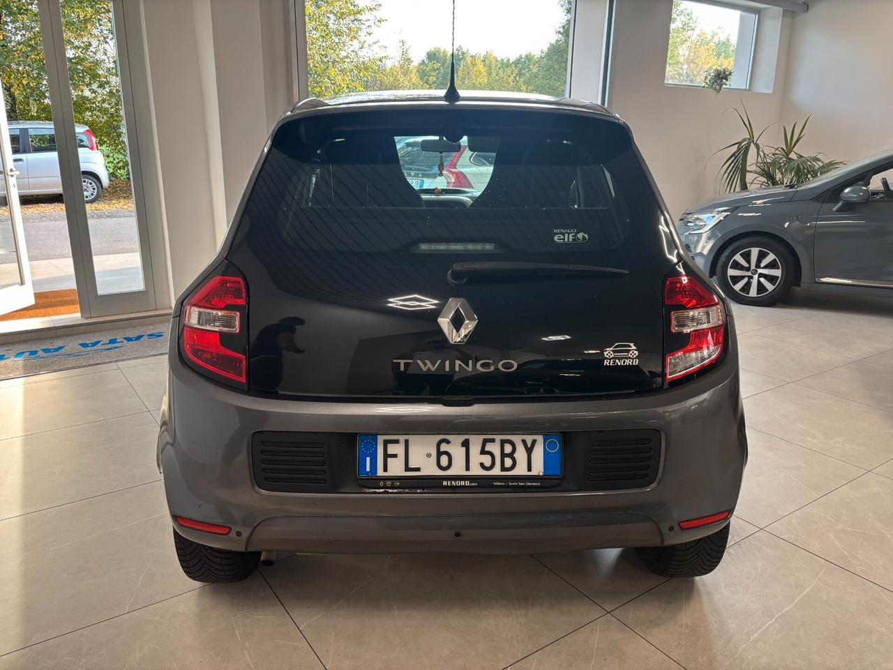 Renault Twingo SCe EDC La Parisienne