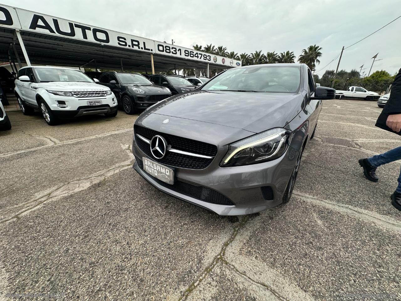 MERCEDES-BENZ A 180 CDI Premium