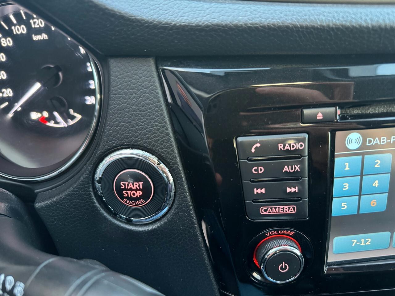 NISSAN QASHQAI 1.6 DCI 130CV TEKNA 2015