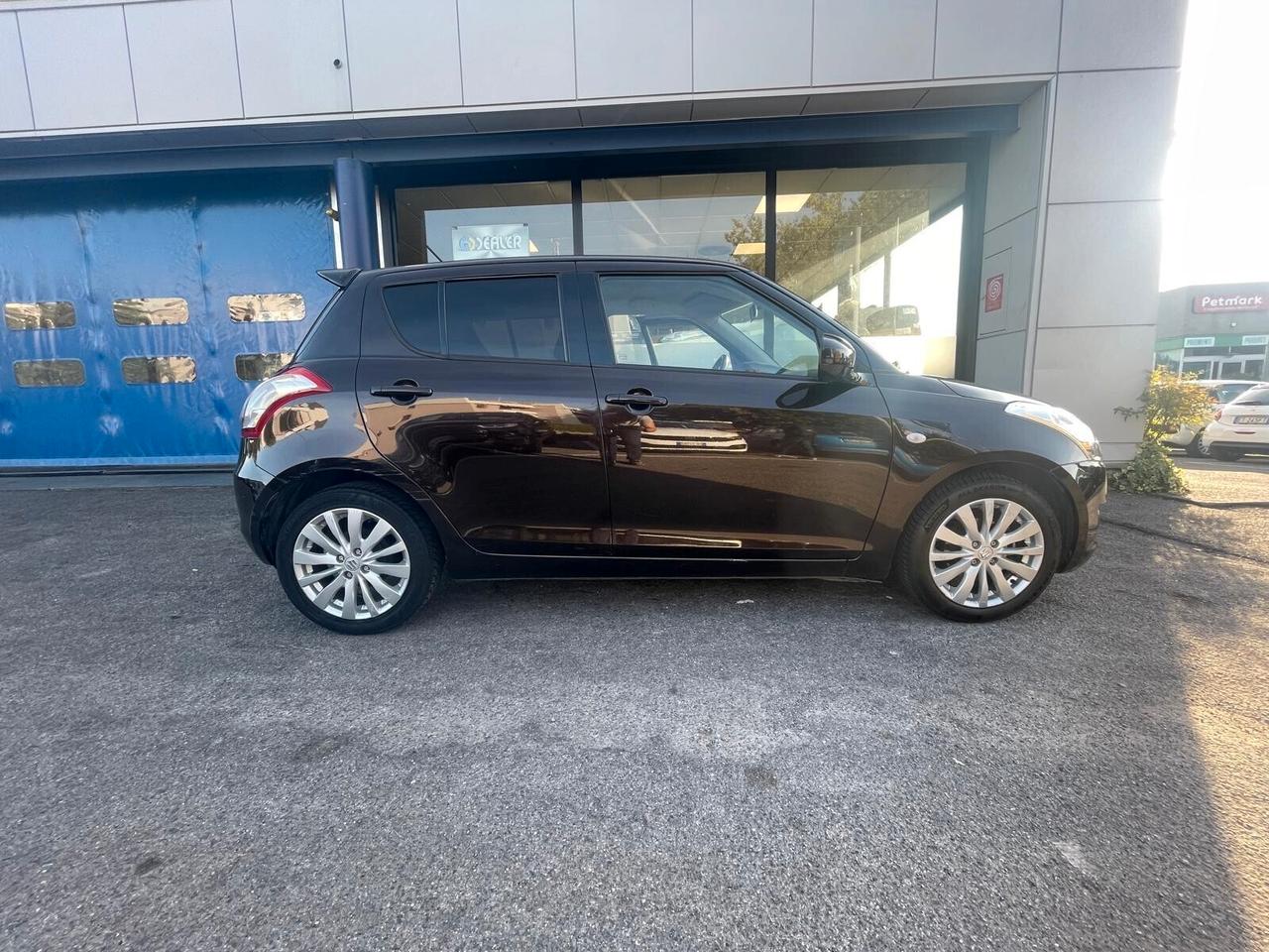 Suzuki Swift 1.2 VVT 5 porte B-Top