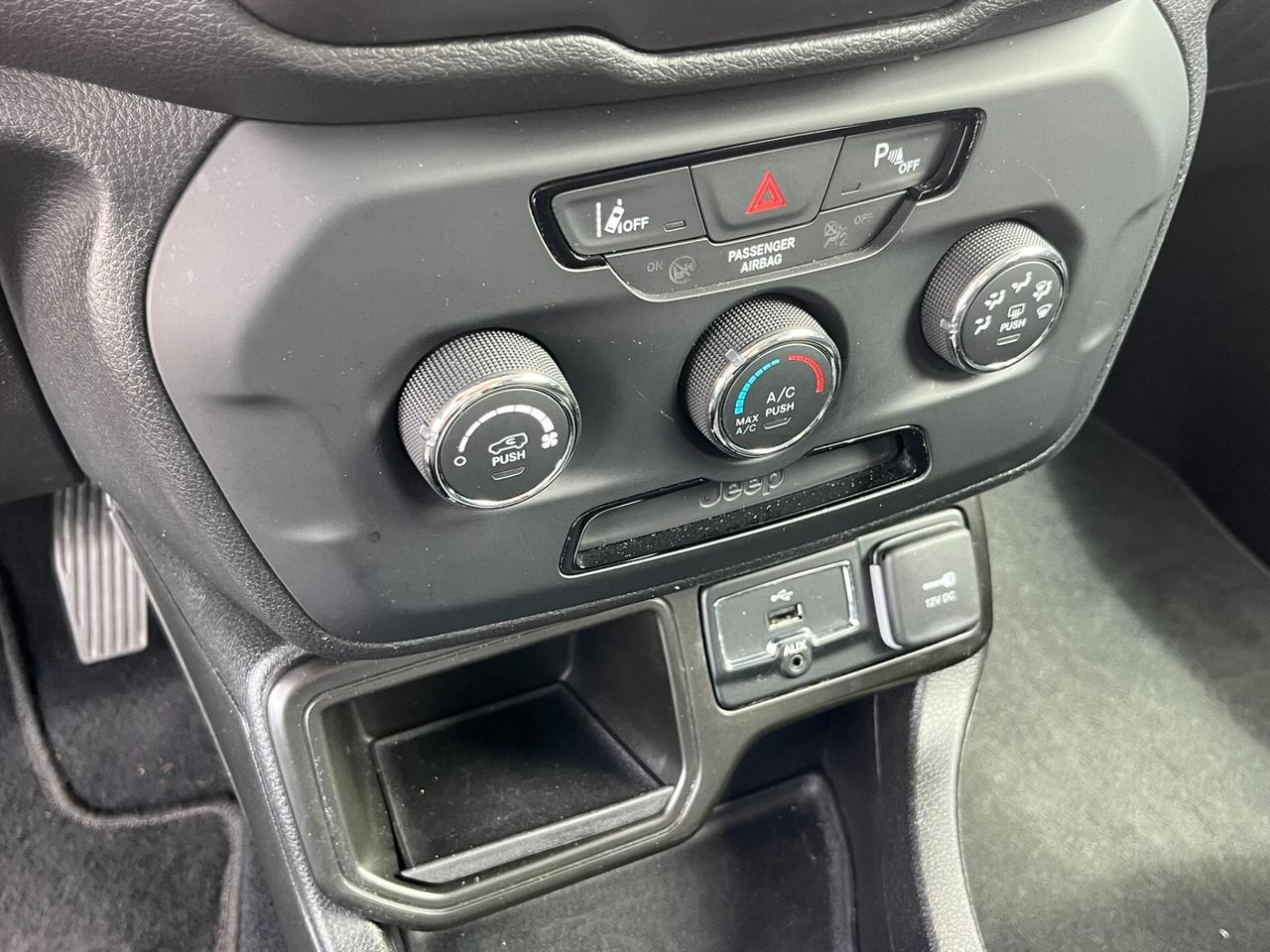 Jeep Renegade 1.6 Mjt 120 CV Longitude