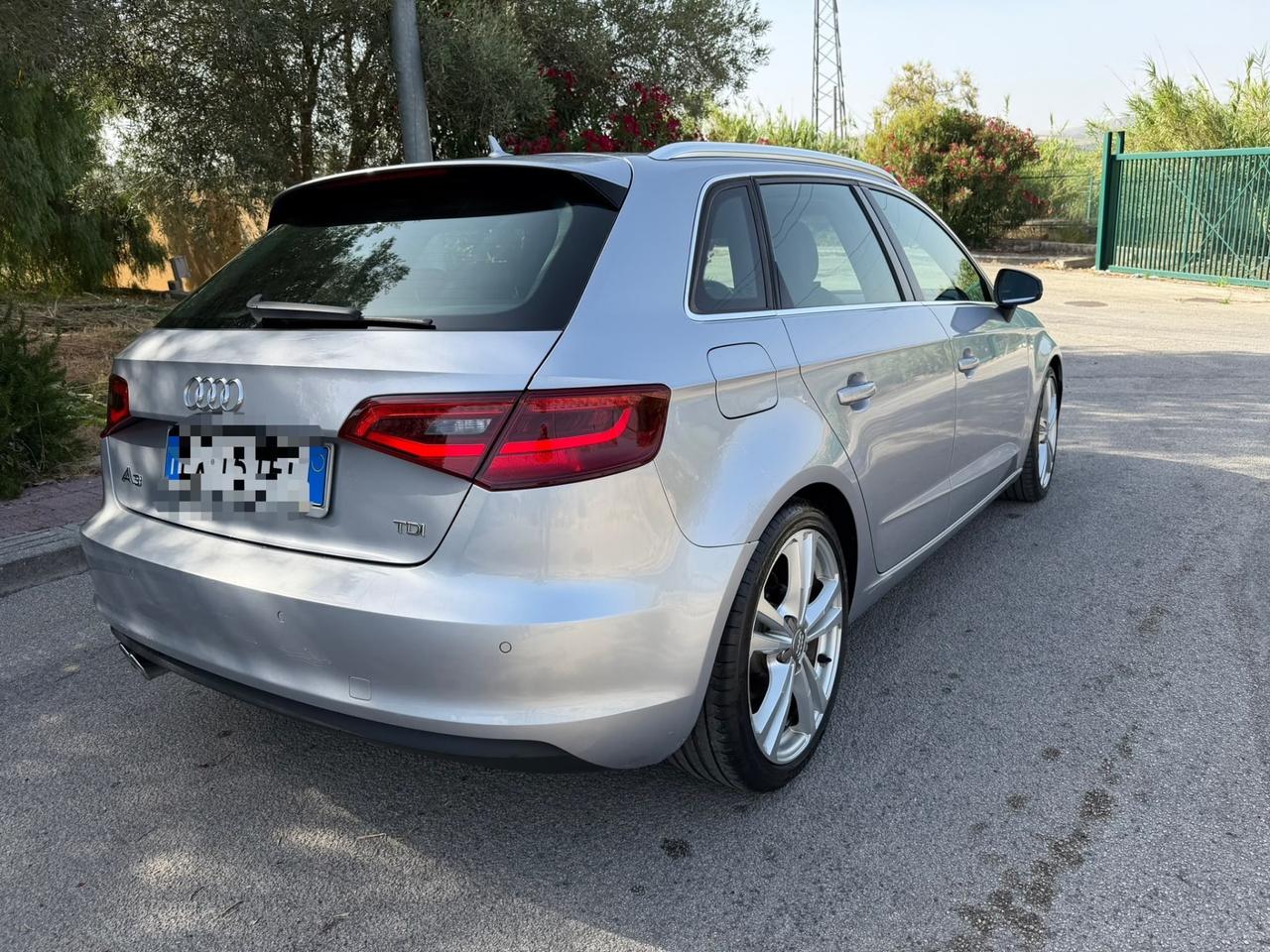 Audi A3 2.0 TDI 150 CV clean diesel S tronic Ambition
