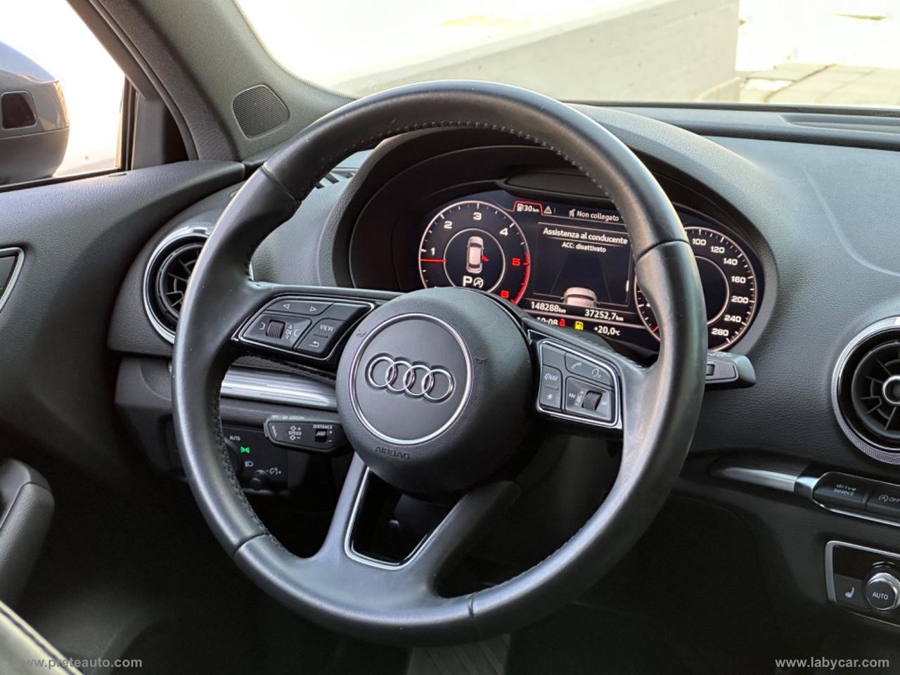 AUDI A3 1.6 TDI S tronic Sport